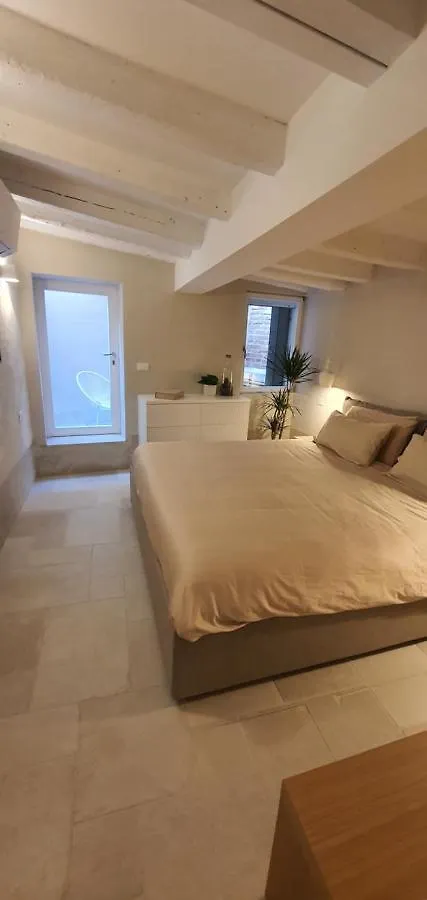 Dimore Del Borgo Antico - Corte Da Lezze Venice 0*,  Italy
